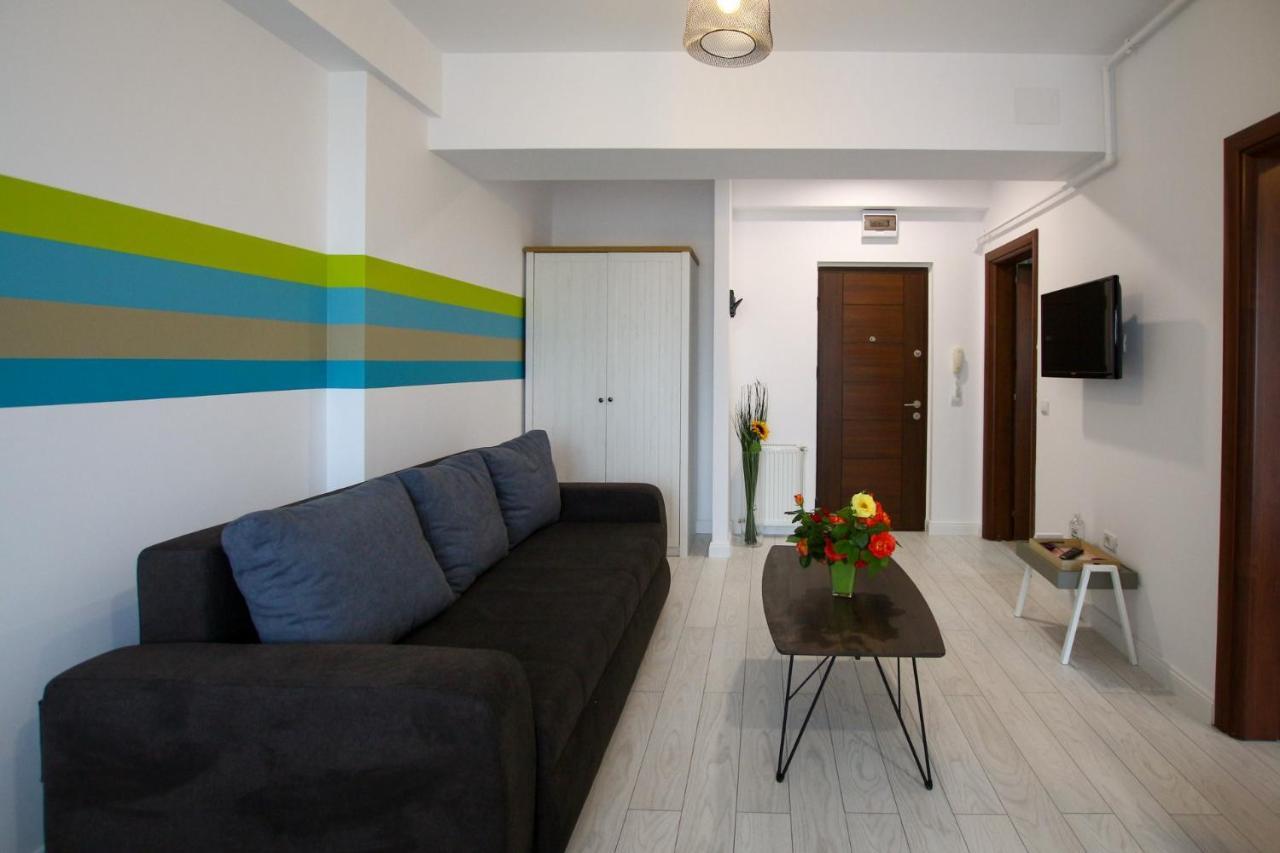 Fratelli Apartments Summerland Мамая Екстериор снимка