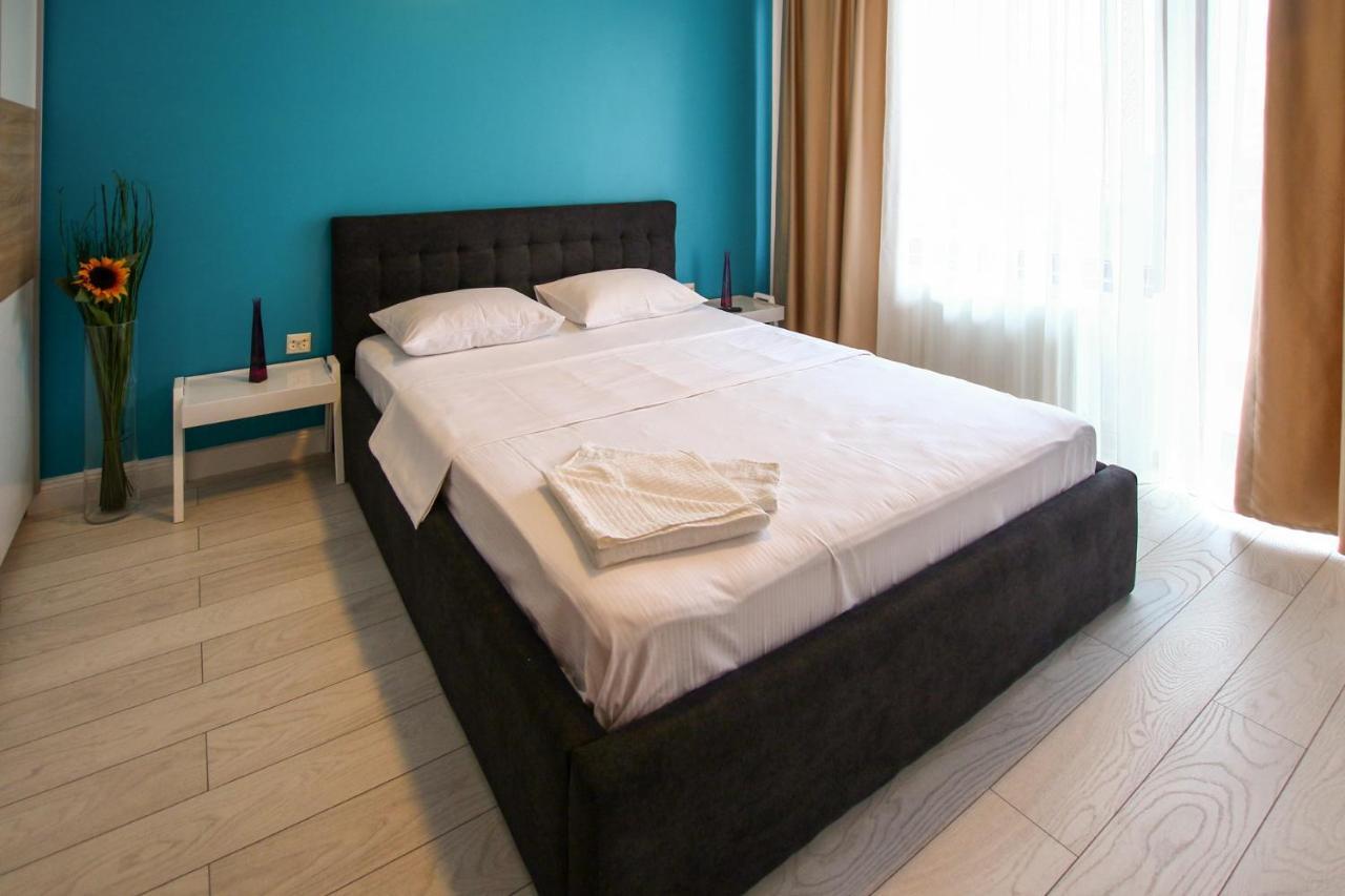 Fratelli Apartments Summerland Мамая Екстериор снимка