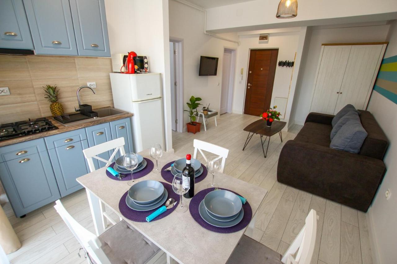 Fratelli Apartments Summerland Мамая Екстериор снимка