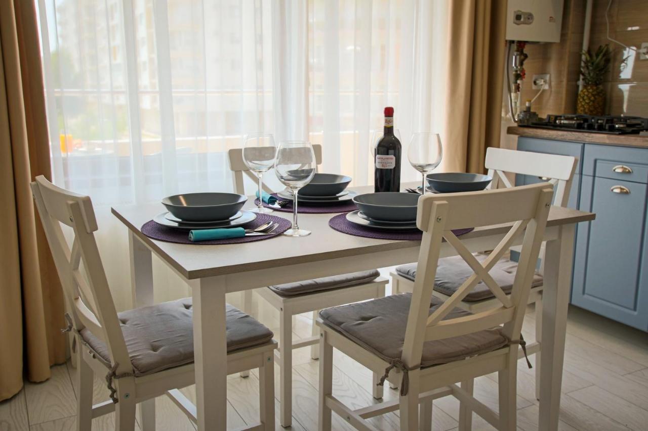 Fratelli Apartments Summerland Мамая Екстериор снимка
