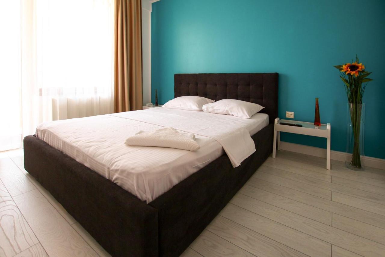 Fratelli Apartments Summerland Мамая Екстериор снимка